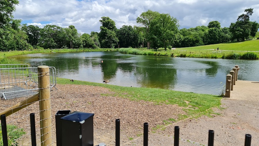 Beckenham Place Park Lake