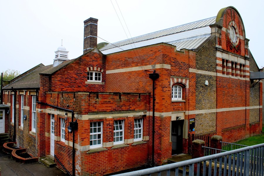 St Lukes Swimming Pool