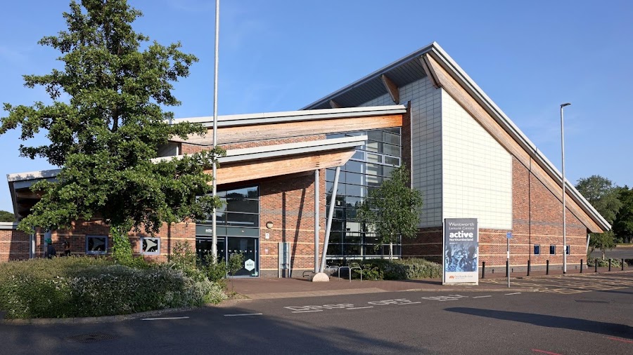 Wentworth Swimming Pool