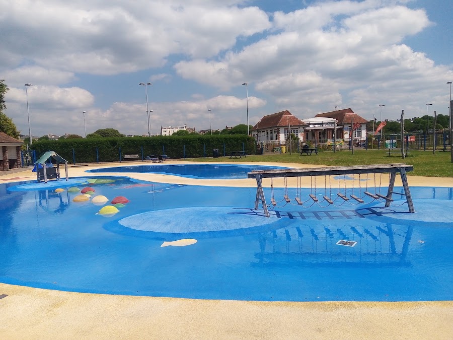 Outdoor Splash Zone