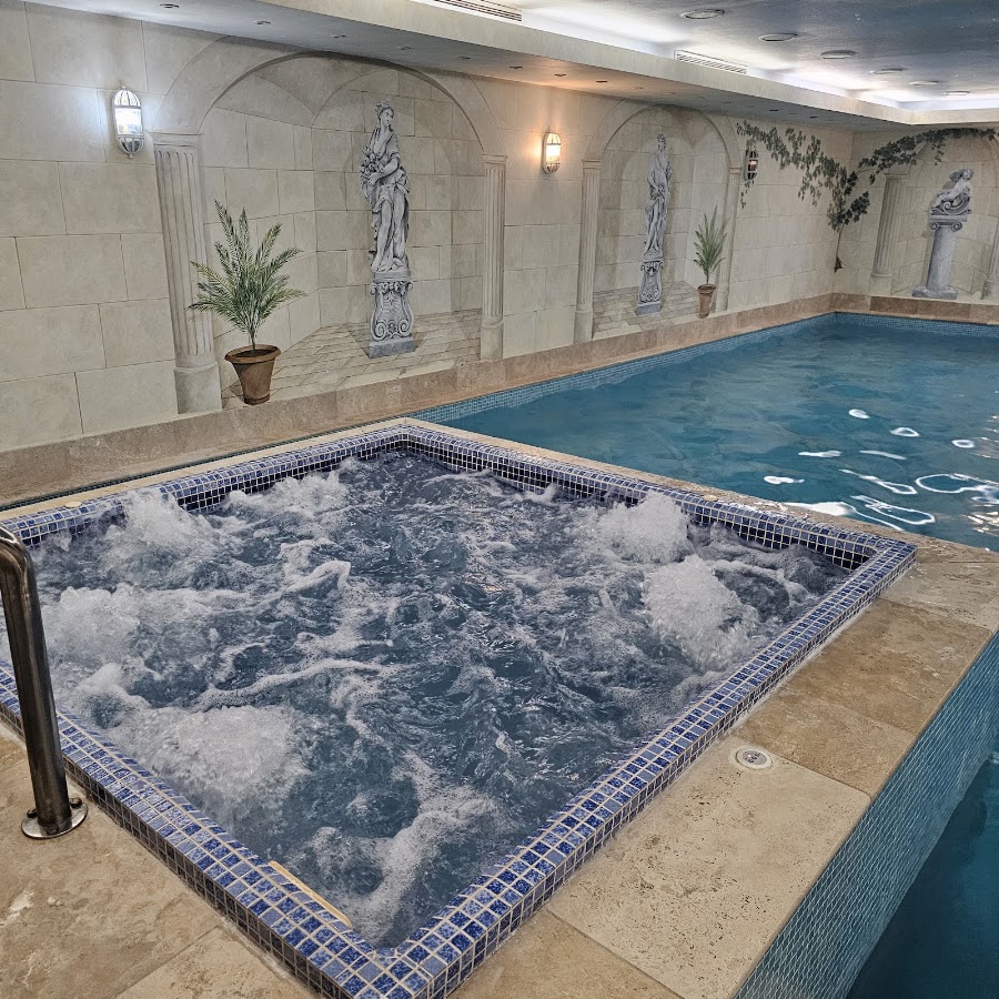 Jules' Pool